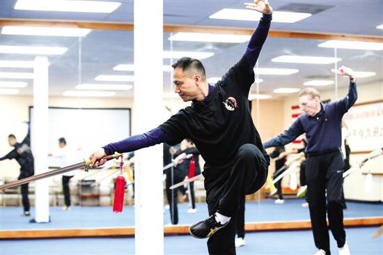 如何成为武术运动员 9762323_kmgcxl_1578492307772_b.jpg