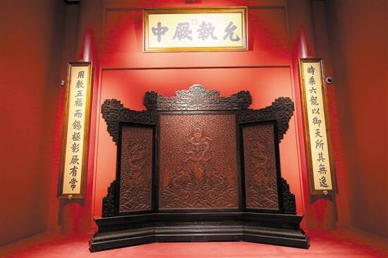 近百件故宫馆藏文物抵达珠海